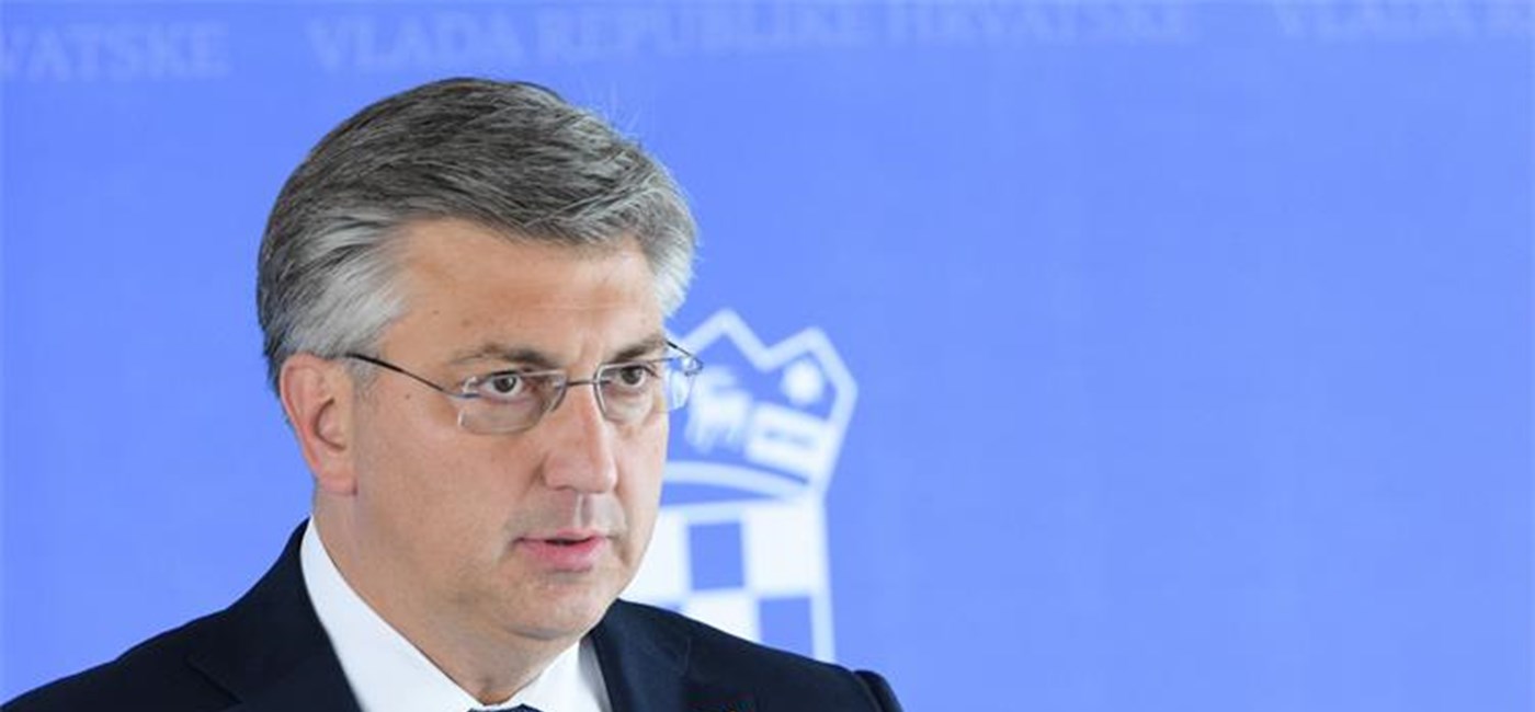 It only takes a minute to protect one's life 